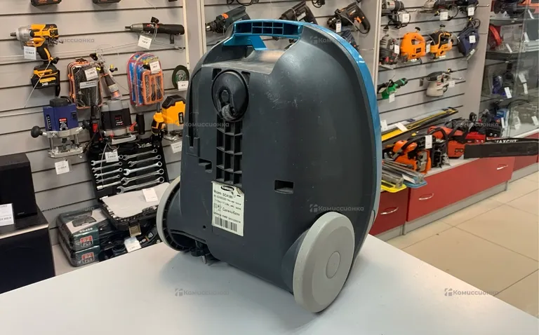 Пылесос  SAMSUNG 1800w