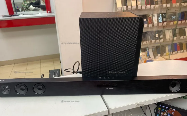 Саундбар LG SJ3
