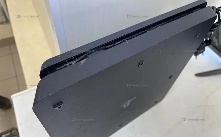 Приставка PS4. Slim 500Gb