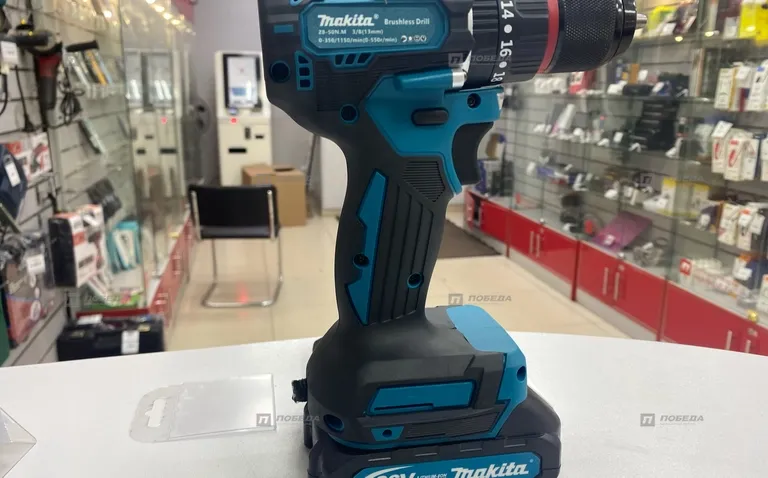 Шуруповерт Makita (реп.)