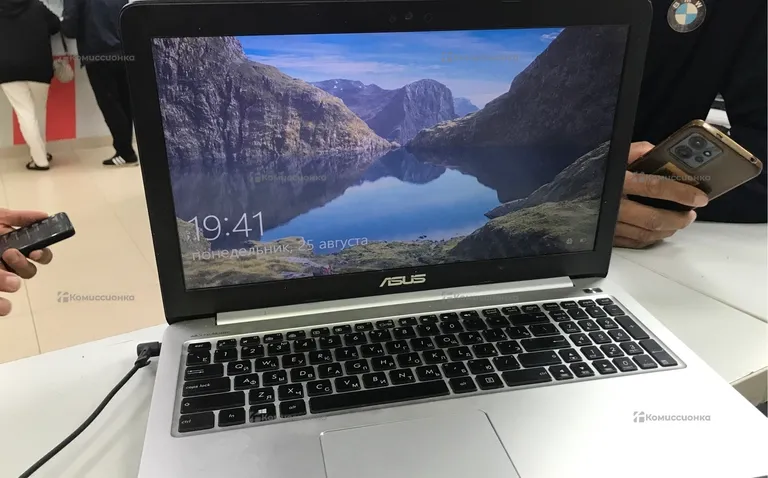 Ноутбук  - ASU’s K501LB