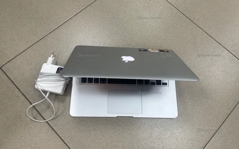 Ноутбук MacBook Air 13 2017