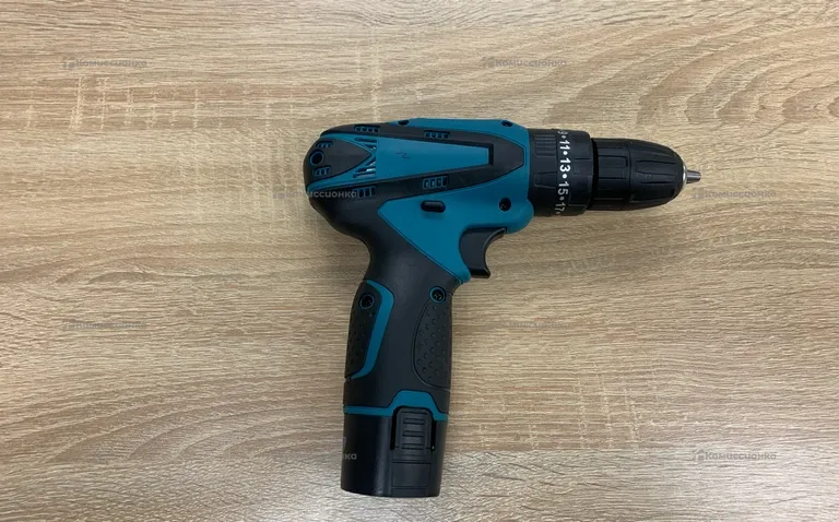 Шуруповерт Makita 12v реп.