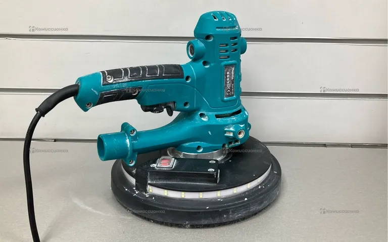 машина шлифовальная makita