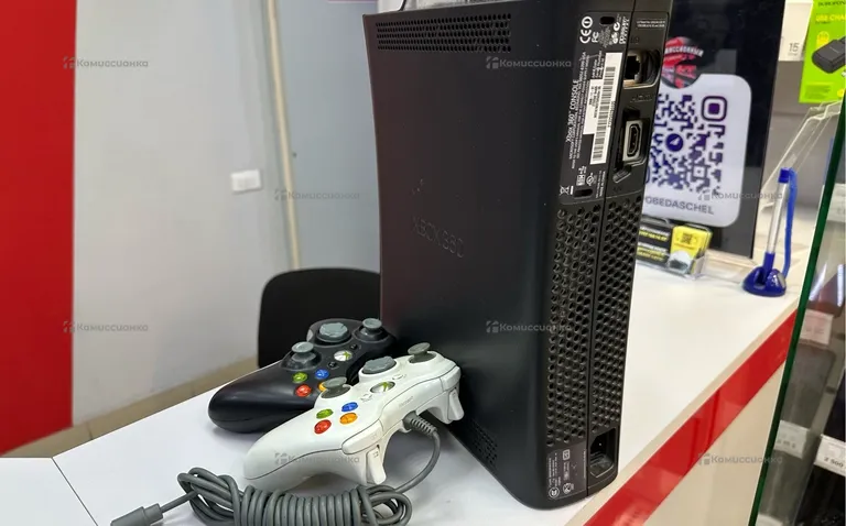 Приставка Xbox 360