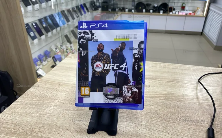 PS4. Диск UFC4