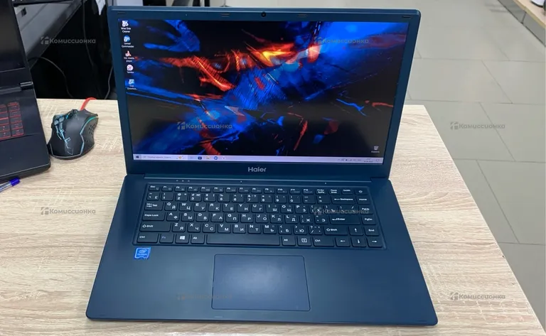Ноутбук  Haier U1500SM