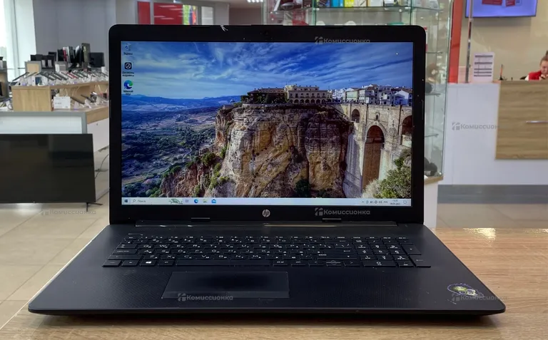 Ноутбук  HP Laptop 17-by2xxx