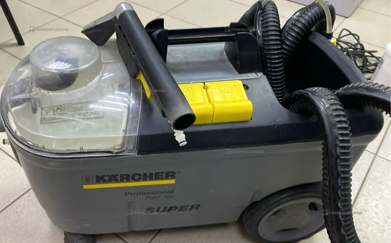 Моющий пылесос Karcher Puzzi 100 super