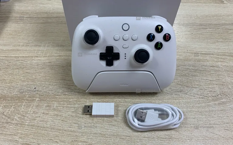 Беспроводной контроллер 8BitDo ultimate 2.4