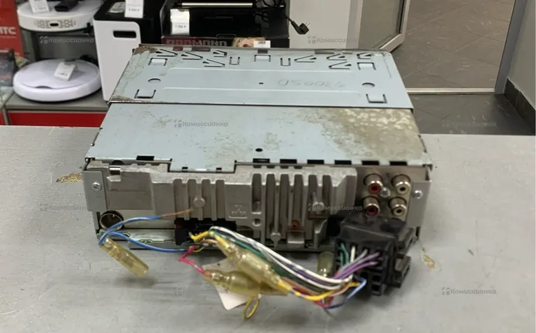 Автомагнитола  pioneer deh-8300sd
