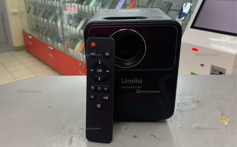 Проектор  Umiio Projector