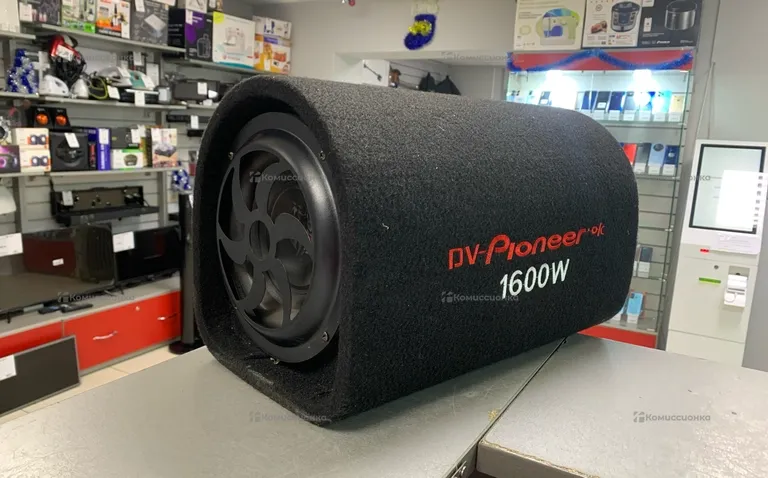 Сабвуфер  автомобильный активный Pioneer 1600W