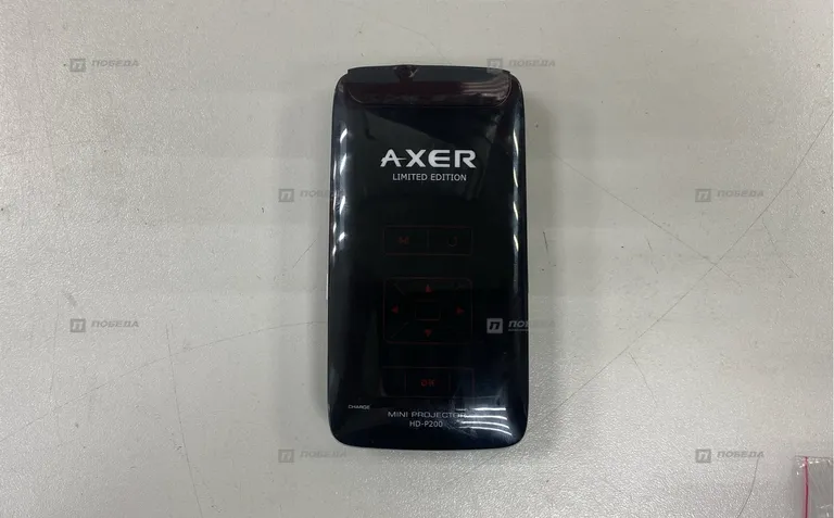 Портативный проэктор axer hd-p200