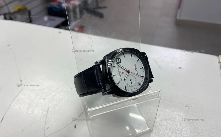Часы  Curren
