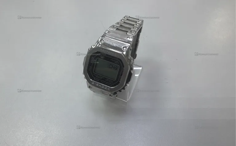 Часы  Casio G-ShockGMW-B5000