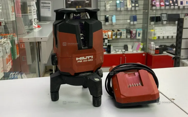 Мультилинейный лазерный нивелир Hilti PM 40-MG