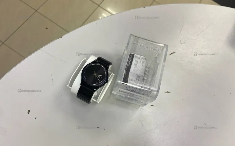 Часы  Swatch
