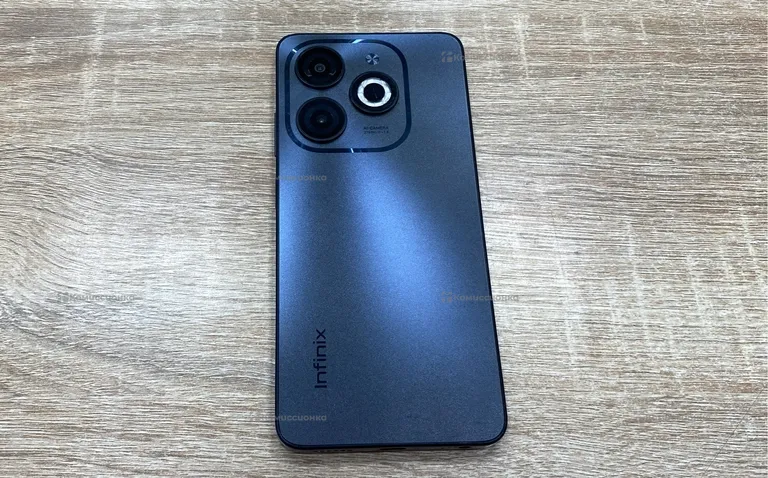 Infinix smart 8 3/64