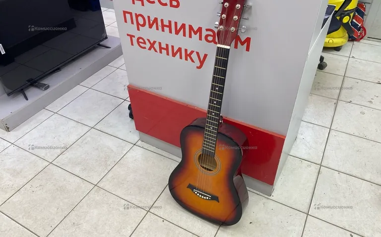 Гитара «Fante FT-R38B».