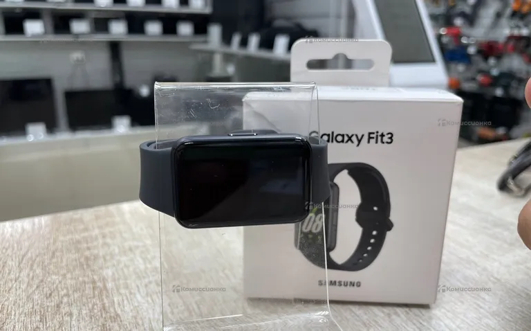 Часы Samsung Galaxy Fit3