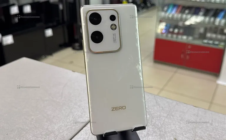 Infinix ZERO 30 8/256 ГБ