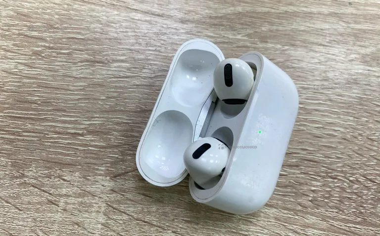 Наушники  AirPods Pro