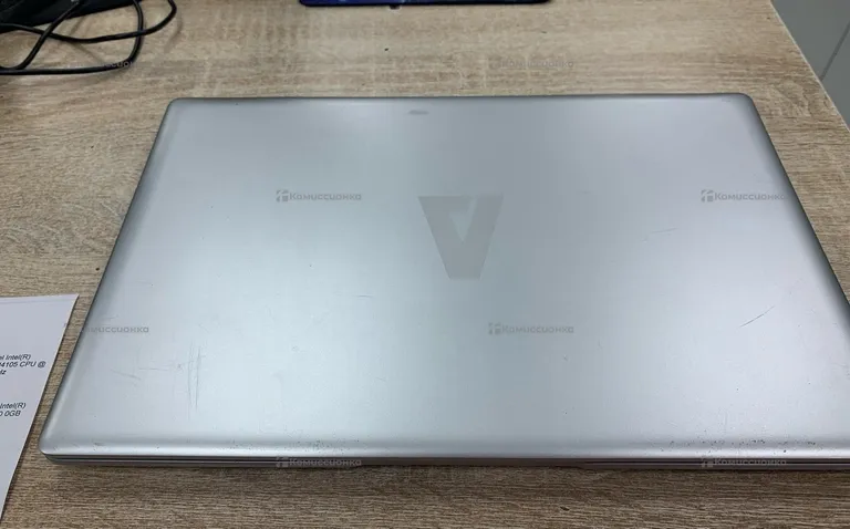 Ноутбук  azerty rb 1450