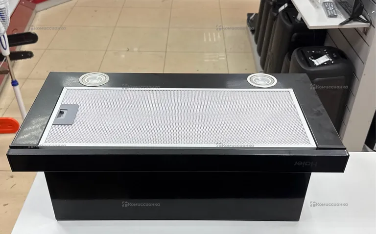 Вытяжка Haier HVX-T671B