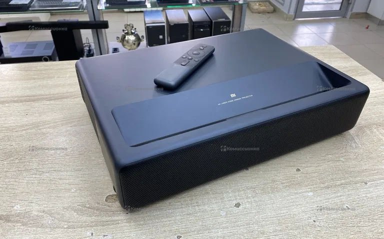 Проектор Xiaomi Mi 4K Laser Projector 150