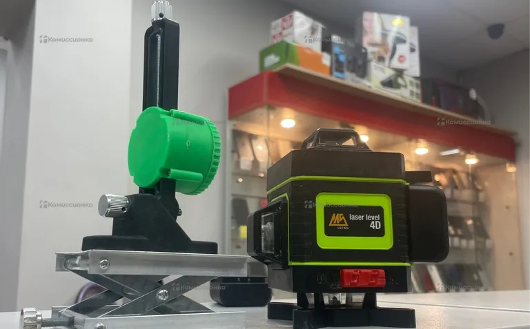 Лазерный уровень LSCAN Laser Level 4D