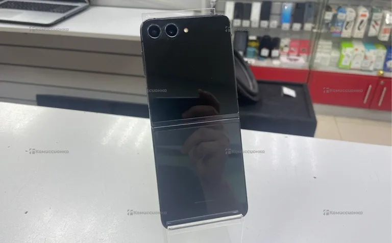 Samsung z flip 5 8/512
