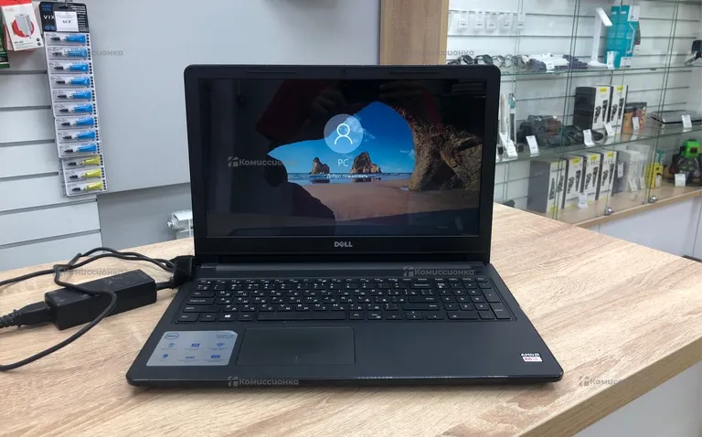 Ноутбук  Dell ispirion 15