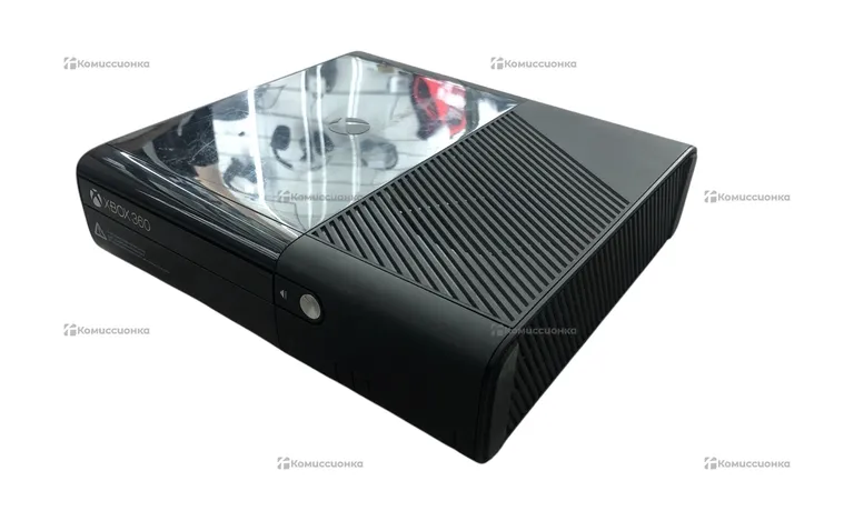 Приставка Xbox 360E