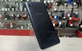 Samsung Galaxy A10 3/32 ГБ