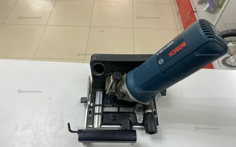 фреза Bosch Guf 4-22A
