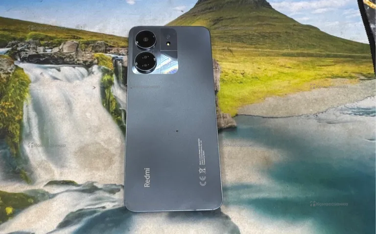 Xiaomi Redmi 13C 8/256 ГБ реф