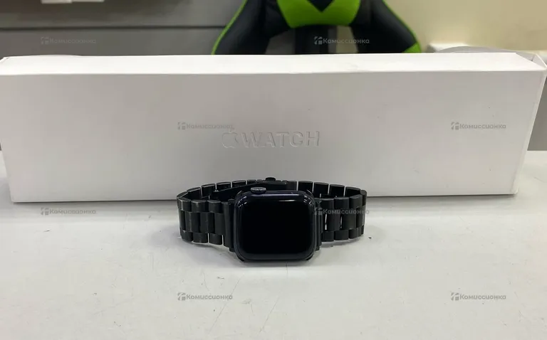 Часы Apple Watch SE 40mm