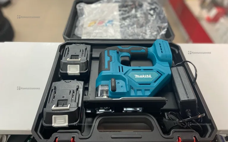Электролобзик аккумуляторный Makita rep