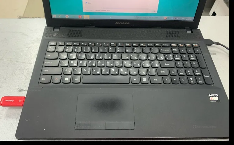 Ноутбук  Lenovo E1