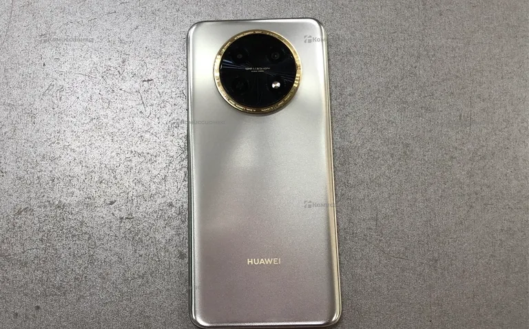Huawei nova Y91 8/128Gb