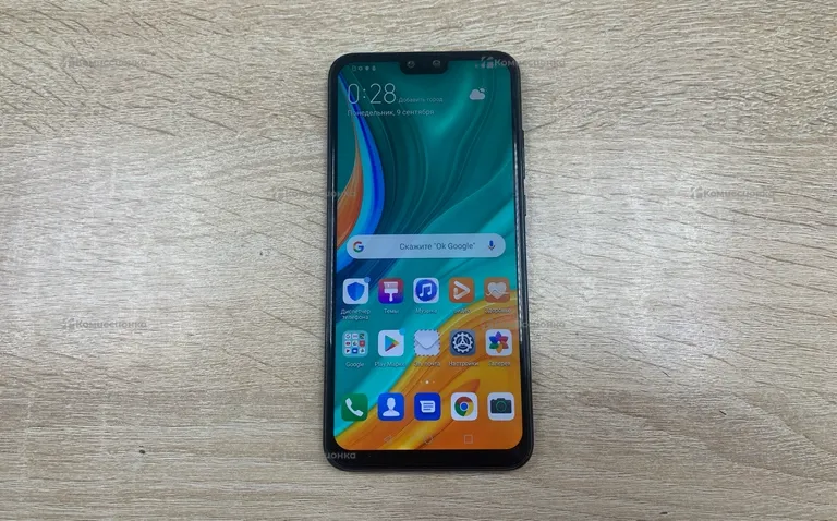 huawei y8s 6/128 *10