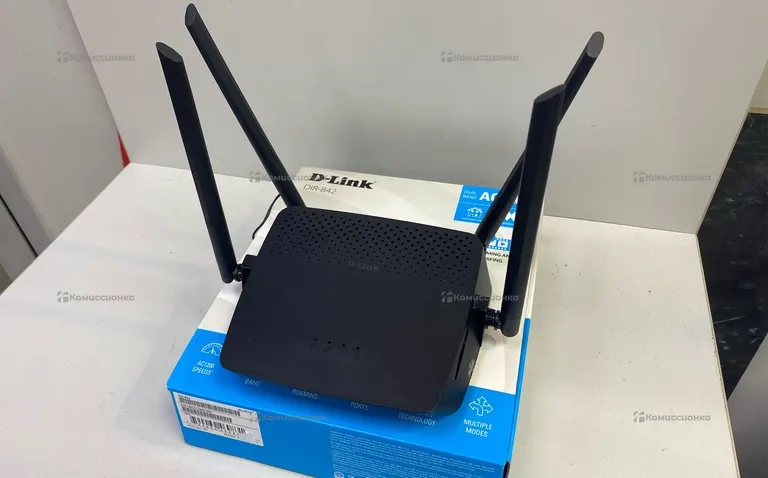 Роутер D-link Dir-842