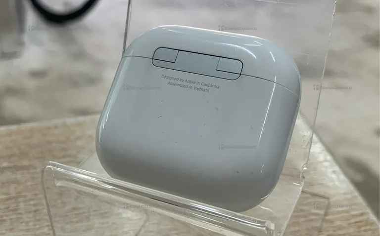 Наушники  AirPods 4