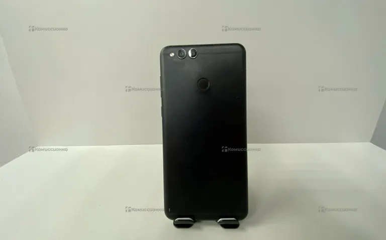 Honor 7X 4/64Gb