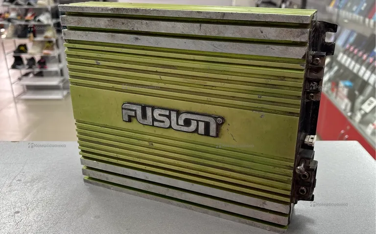 Усилитель  Fusion fe-402