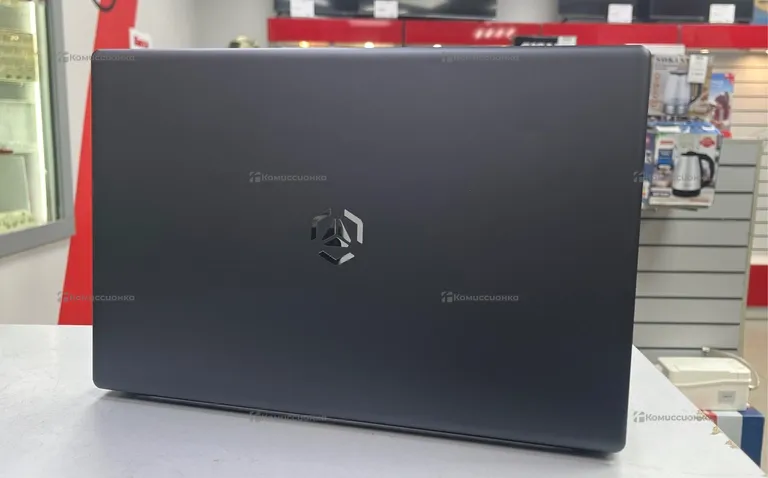 Ноутбук Гравитон i5-1135G7 8/256Gb