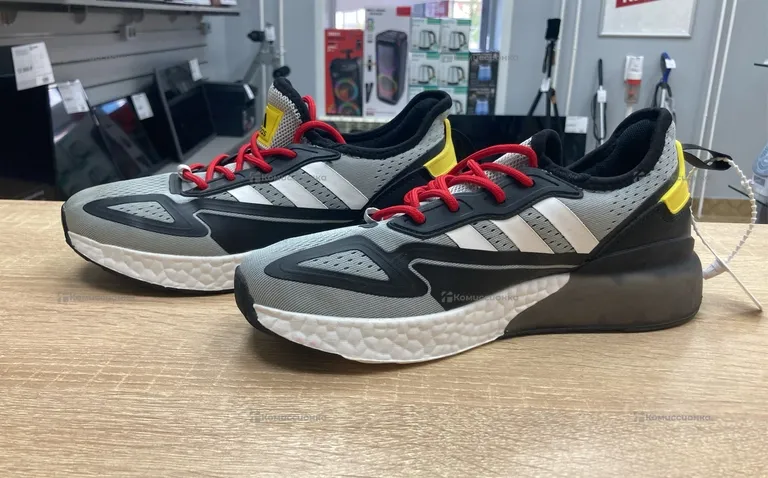 Кроссовки беговые Adidas 42 р-р