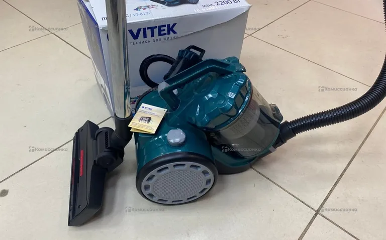 Пылесос  Vitek 2200BT