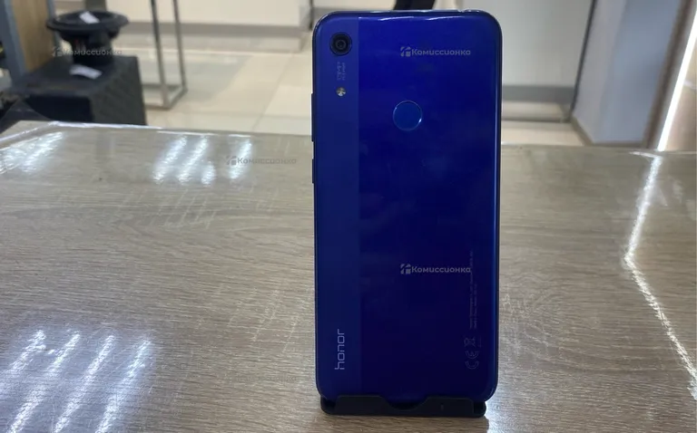 Honor 8A 2/32 ГБ